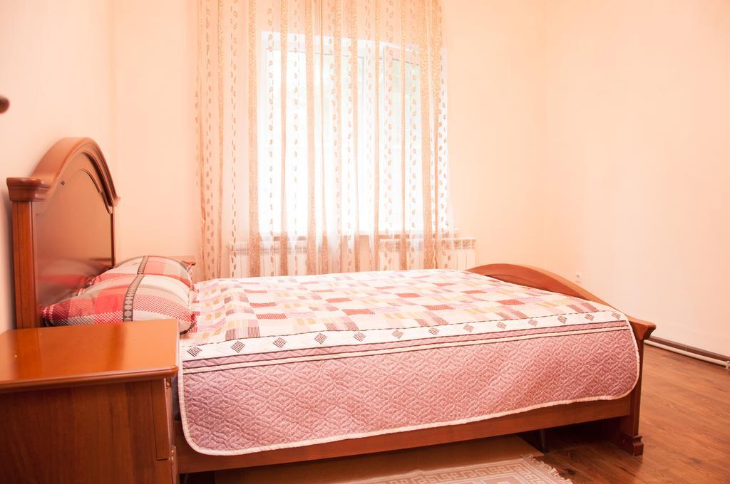 Almaty Backpackers Hostel Cameră foto